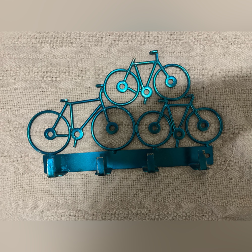 Urban Outfitters Bicycle key hanger